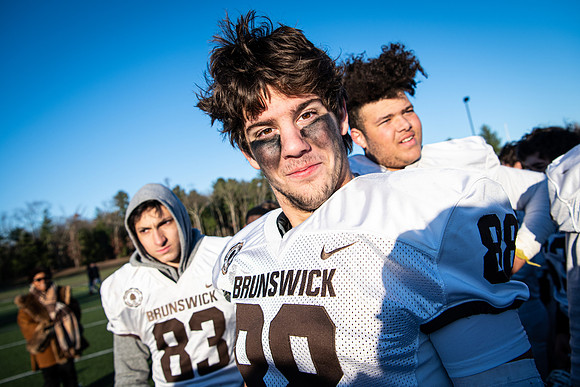 football_nepsac19_wkl8_2019