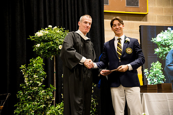 graduation25_diploma_ah_0769