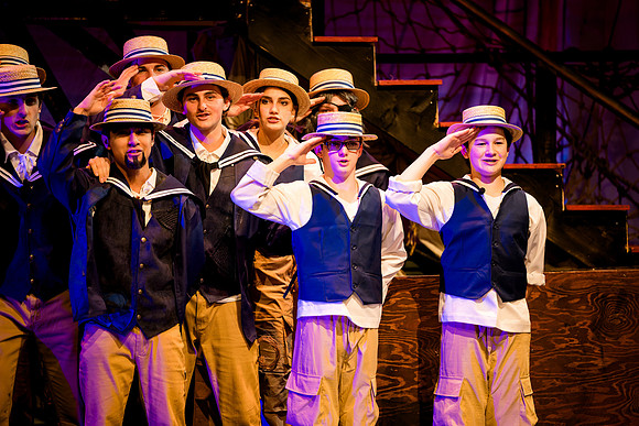 hmspinafore_springmusical25_sat2_us_ah_0178