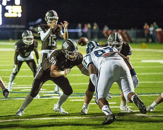 football_2016-09-24_dburns_9232