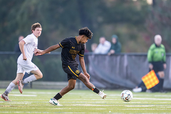 hc24_soccer_dburns1_0257