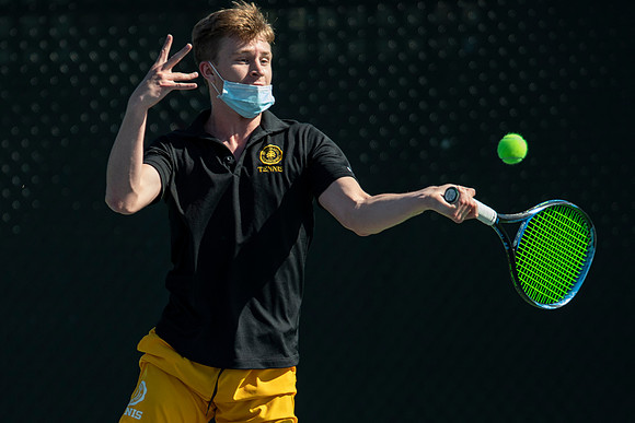 tennis_2021-04-13_dburns_1654