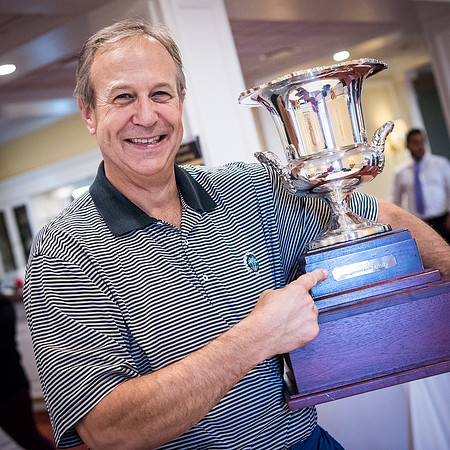 hc16_alumni_golf_wkl_6553