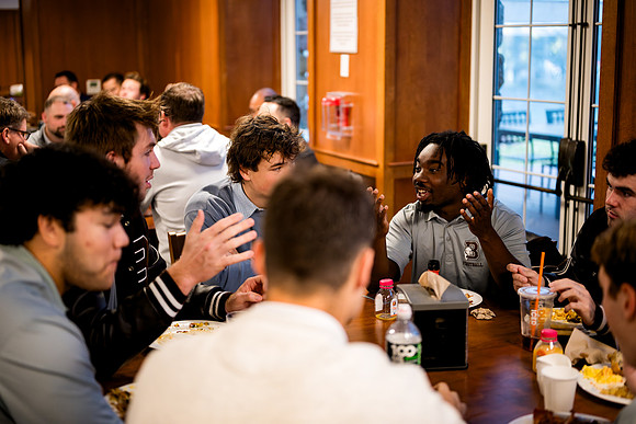 hc24_fballbfast_ah_0044
