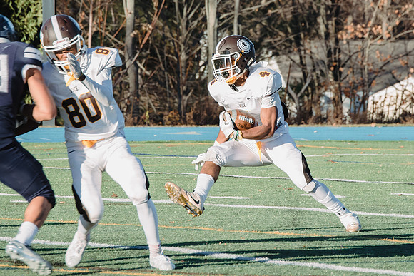 football_nepsac16_hp_3184