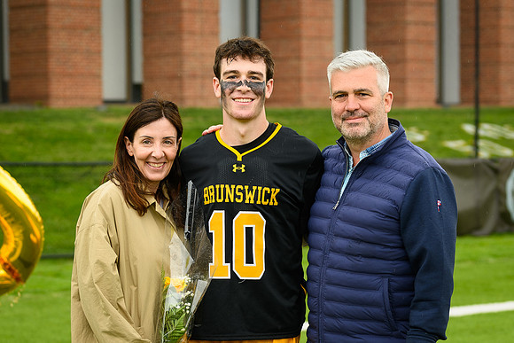 lacrosse_2025-05-13_seniorday_wkl3_0793b