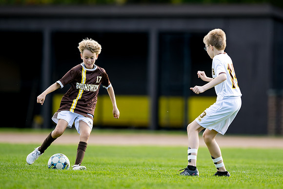 soccer_ms7b_brownwhite_2024-10-08_ah_0133