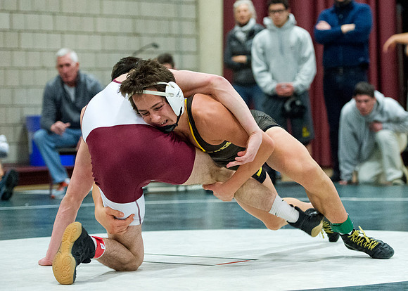 wrestling_wneiswa_champs_dburns_7453