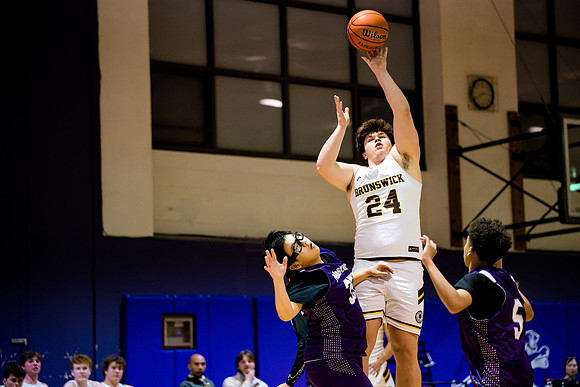 basketball_3rds_2025-02-12_ah_0212