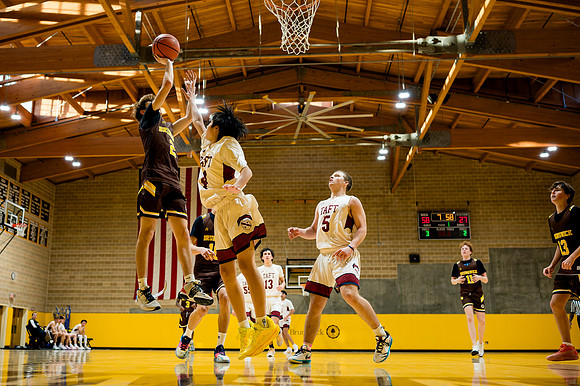 basketball_jv_2024-120-07_ah_0175