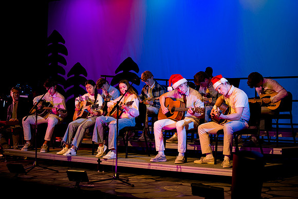 holidayconcert24_us_ah_0101