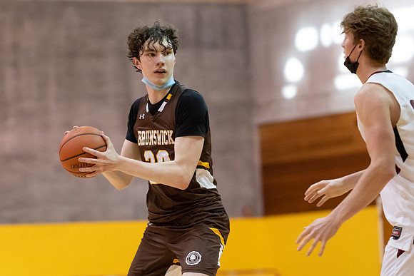 basketball_2022-01-22_dburns_2868