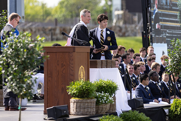 graduation22_diplomas_gh_0591