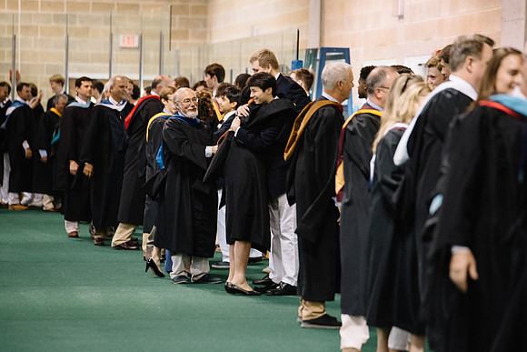 graduation16_hp_9741