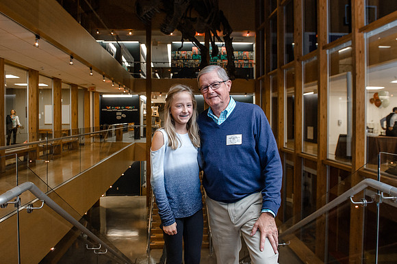 alumni_associationparty17_hp_1352