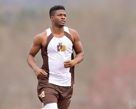 trackfield_dburns_6422