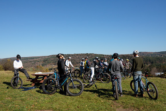 randolphvt1819_trip03_mtbike_bdf_1800
