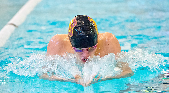 swimming_2016-01-06_dburns_3418