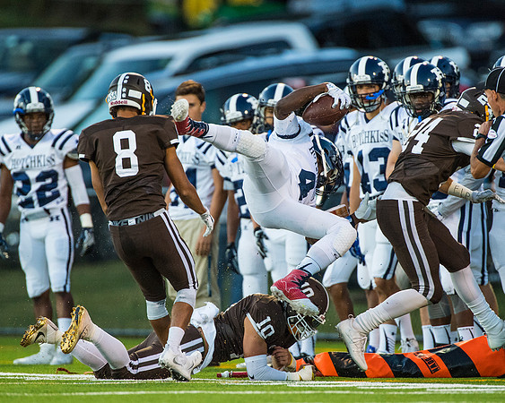 football_2016-09-24_dburns_0400