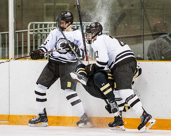 hockey_2018-12-08_dburns_2848