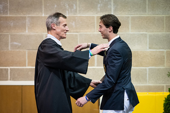 graduation19_wkl1_9693