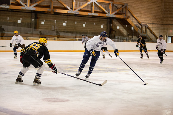 alumni_hockey20_gh_0022