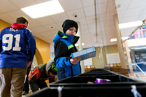 souperbowl_fooddrive_ls_mkras_0025