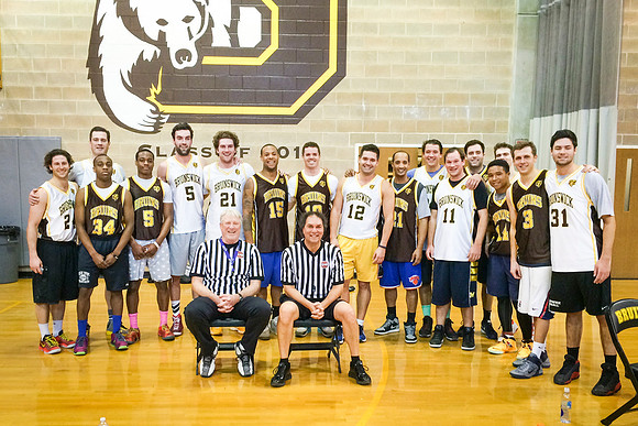 alumni_basketball_group_mstrileckis_1465edit