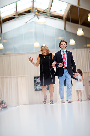 fashionshow19_runway_mk_0251