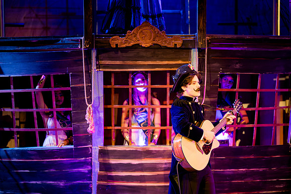 hmspinafore_springmusical25_sat1_us_ah_0222