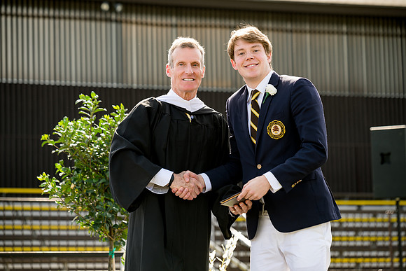 graduation22_diplomas_ah_0254