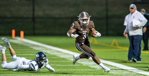 football_2019-09-27_dburns_2807