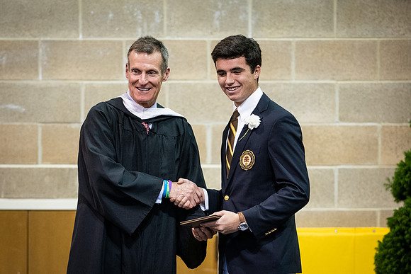 graduation19_wkl1_9674