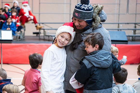 holidayassembly19_wkl_1387
