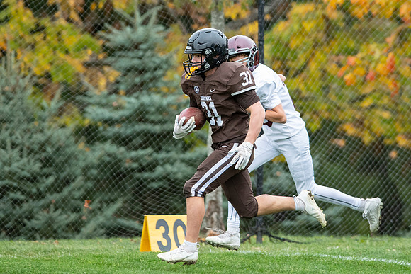 football_9s_2021-11-02_dburns_9697