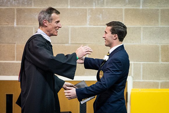 graduation19_wkl1_9887