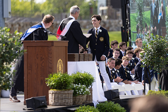 graduation22_diplomas_gh_0646