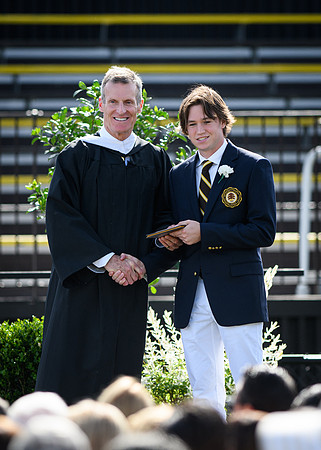 graduation22_diplomas_wkl_0317