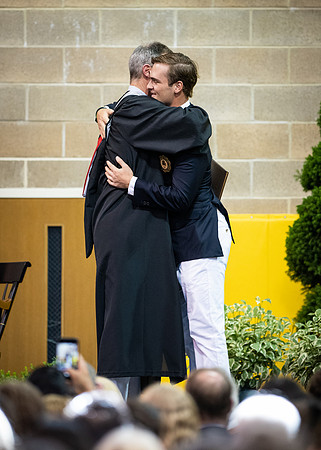 graduation19_wkl1_9608