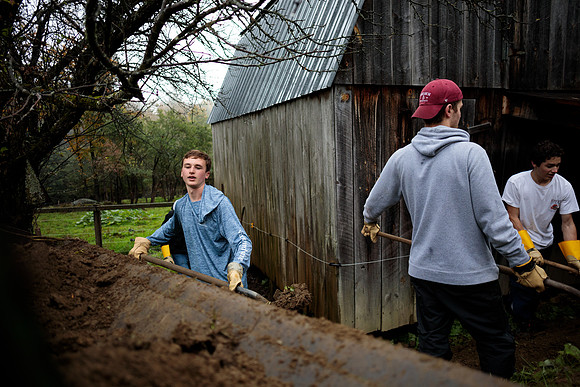 randolphvt1819_trip02_driftfarmstead_bdf_1257