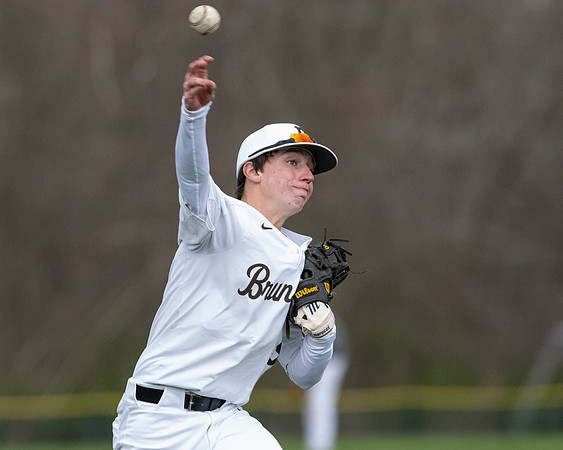 baseball_jv_2022-04-19_dburns2_0403