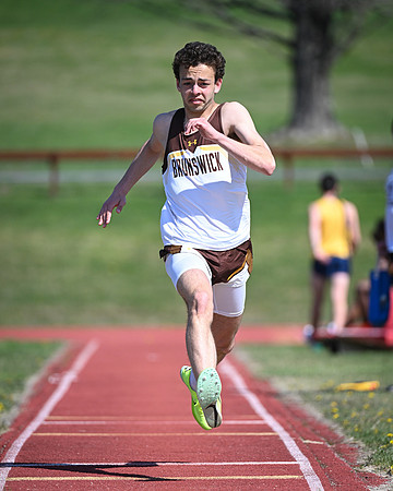 trackfield_2025-04-23_cp_2542_1