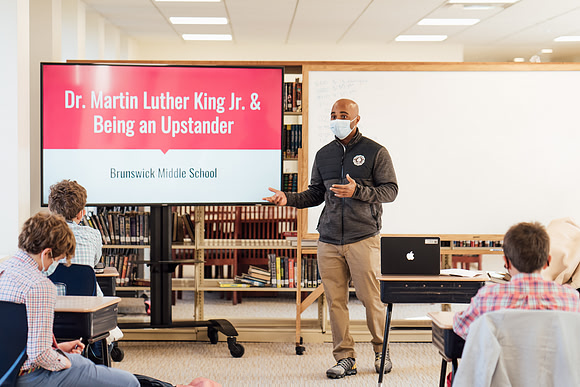 mlkjr21_ms_jk_3909