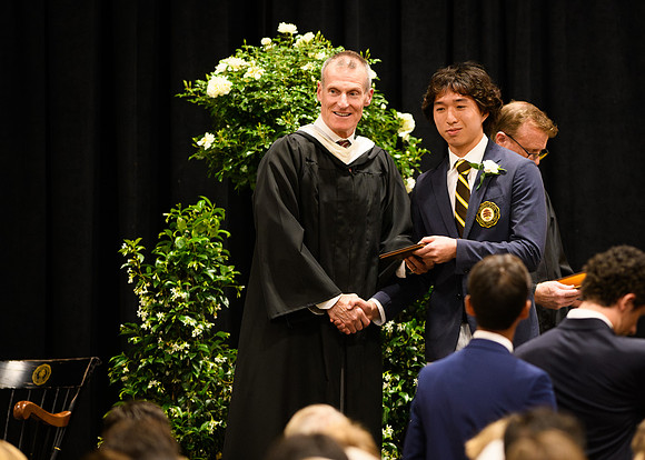 graduation25_diploma_wkl1_4617
