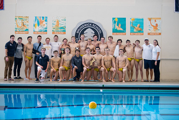 waterpolo_nepsac_liquidfour19_trophies_mkras_0270