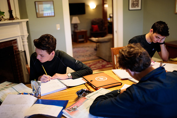 randolphvt1819_trip01_studyhall_bdf_3649