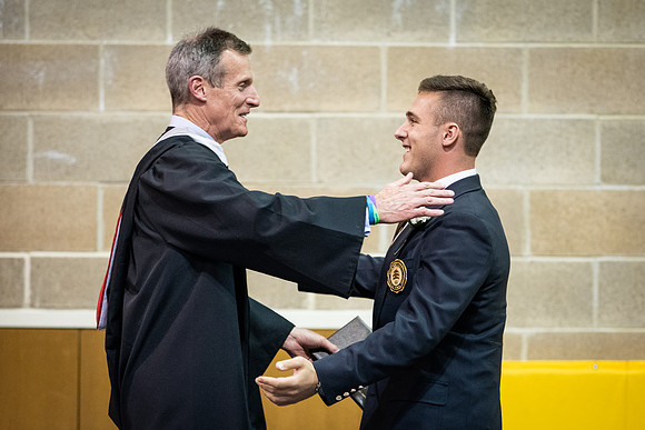 graduation19_wkl1_9594