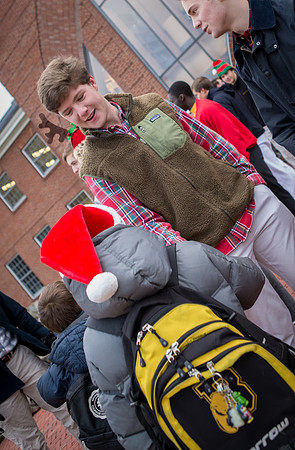 holiday_handshake_jfess_0038