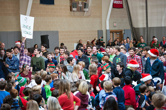 holidayassembly_all_mkras_9708