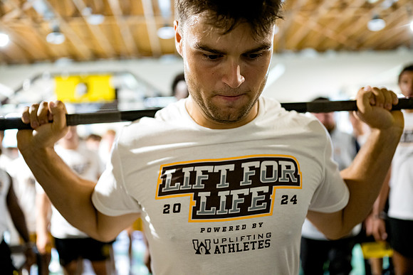 football_2024-08-01_liftforlife_ah_0098